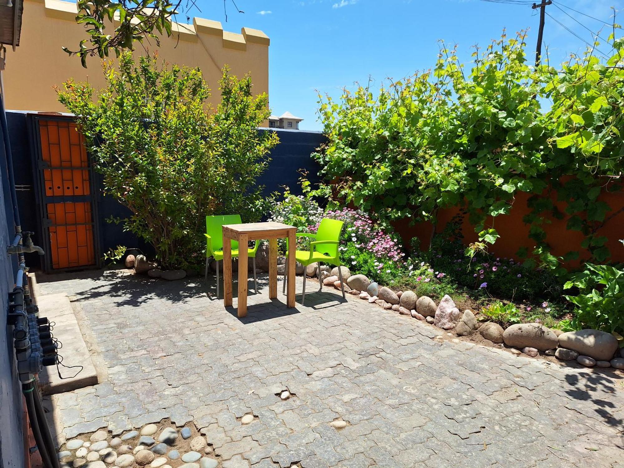 Japie'S Yard Wanderer'S Inn Swakopmund Exteriér fotografie